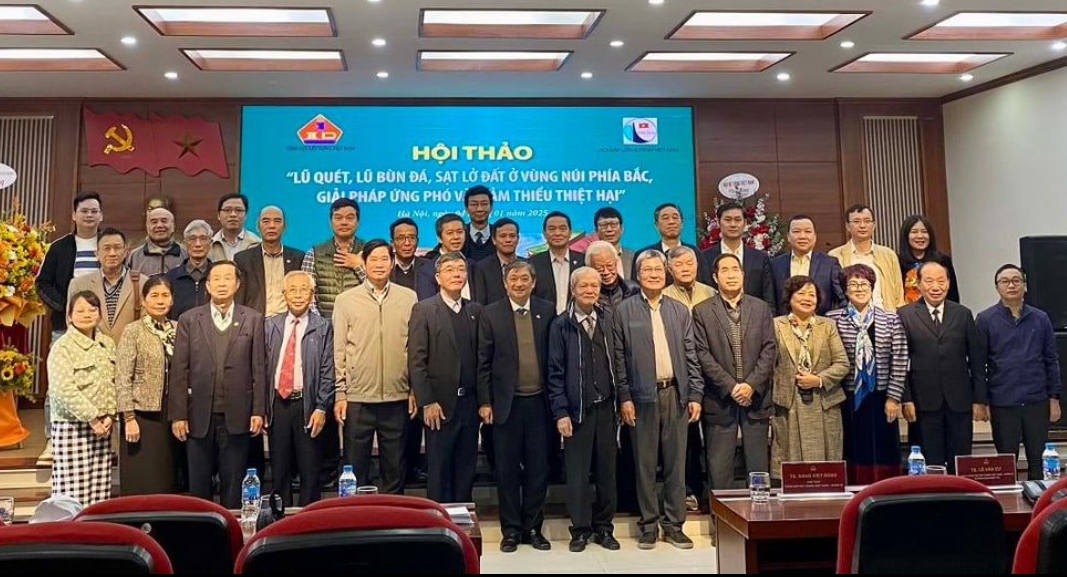 Spectee Pro has been introduced in a seminar of Vietnam Construction ...